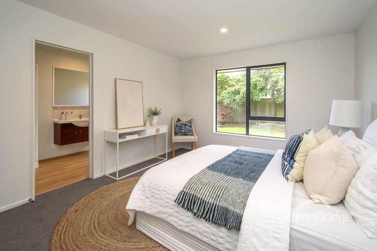 Photo of property in 33 Shearwater Drive, Woolston, Christchurch, 8023