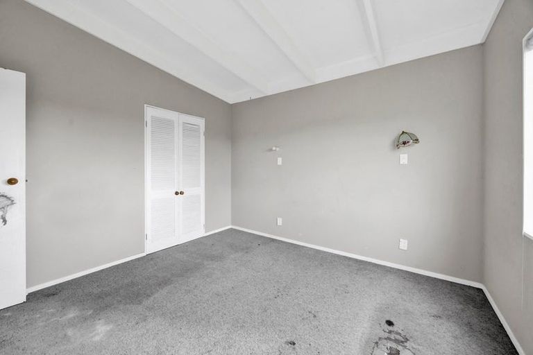 Photo of property in 22 Ponderosa Place, Opunake, 4616