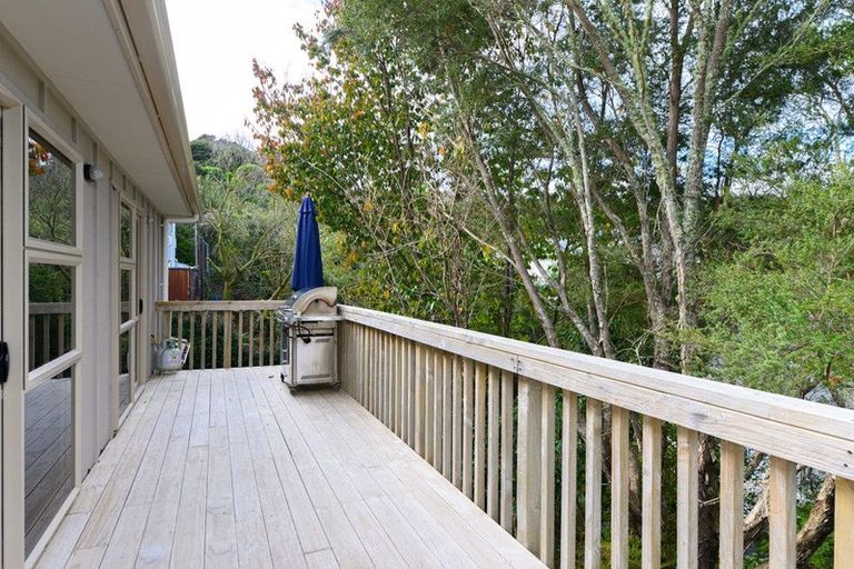 Photo of property in 57b Rangeview Road, Sunnyvale, Auckland, 0612