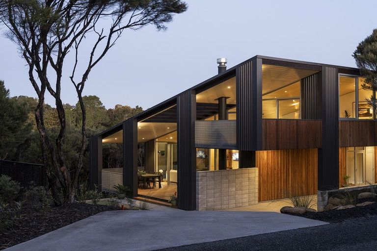 Photo of property in 3 Bush Point Road, Kerikeri, 0294