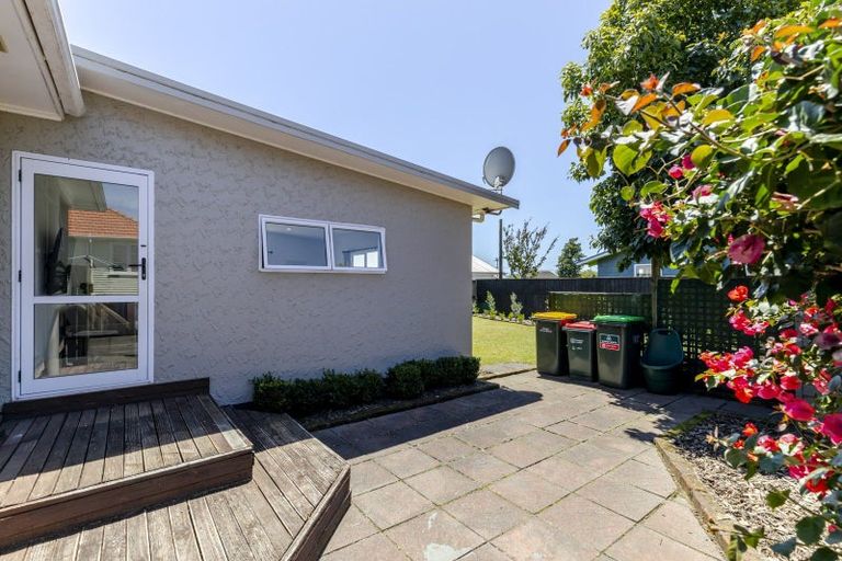 Photo of property in 4 Raleigh Street, Vogeltown, New Plymouth, 4310