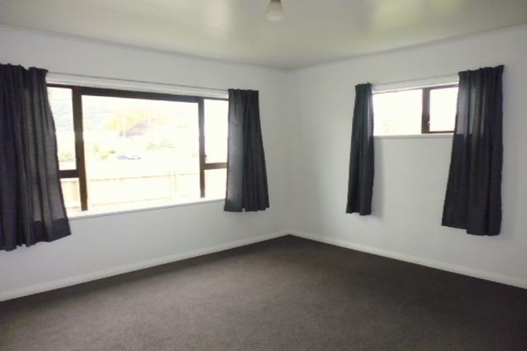 Photo of property in 23 Meadows Avenue, Waiwhetu, Lower Hutt, 5010