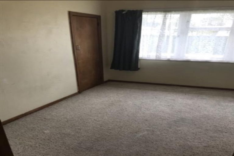 Photo of property in 27 Harwood Crescent, Otara, Auckland, 2023