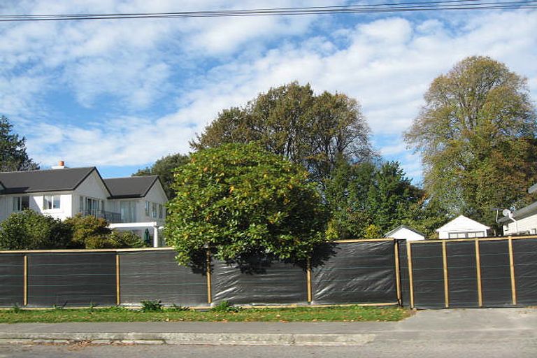 Photo of property in 36 Wai-iti Terrace, Burnside, Christchurch, 8052