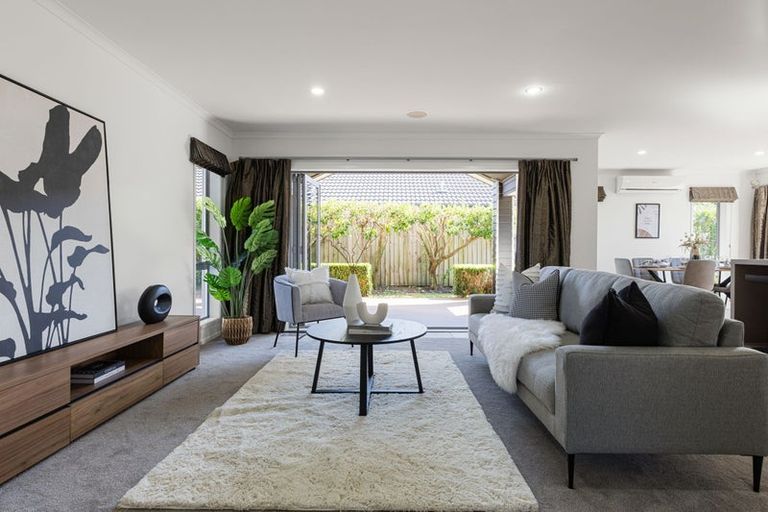 Photo of property in 22 Moonlight Drive, Rototuna North, Hamilton, 3210