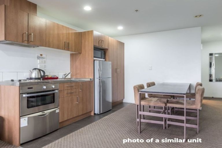 Photo of property in St Martins Waldorf Apartments, 16j/6 Saint Martins Lane, Grafton, Auckland, 1010