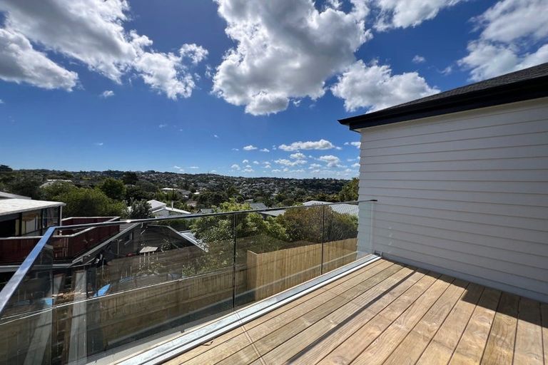 Photo of property in 6 Firth Road, Torbay, Auckland, 0630