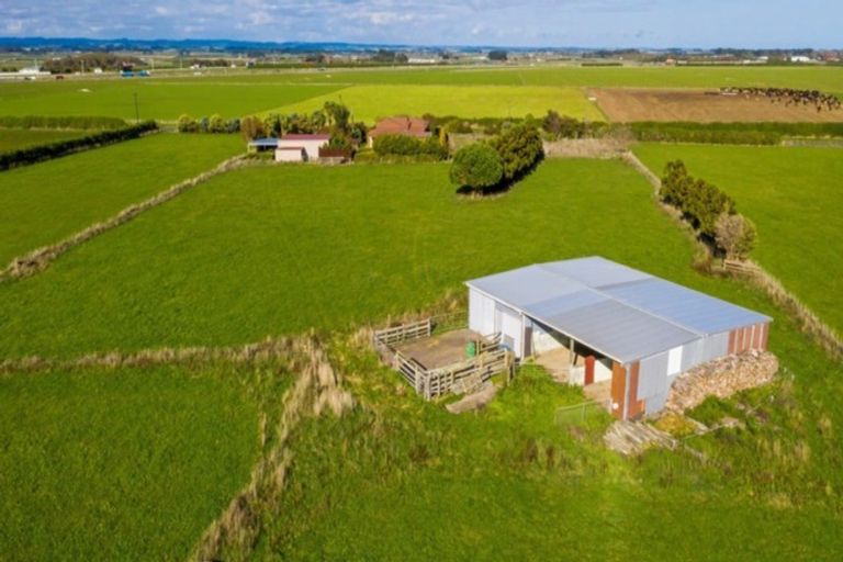 Photo of property in 357 Katene Road, Normanby, Hawera, 4675