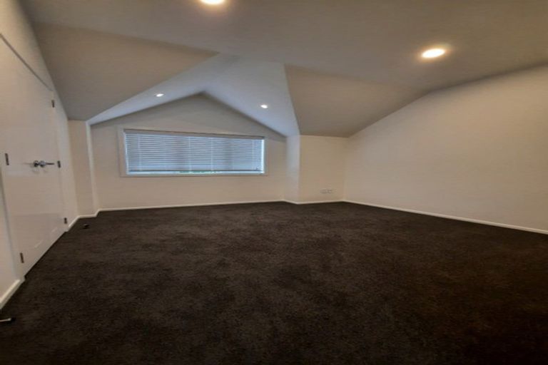 Photo of property in 2/27 Campbell Street, Karori, Wellington, 6012