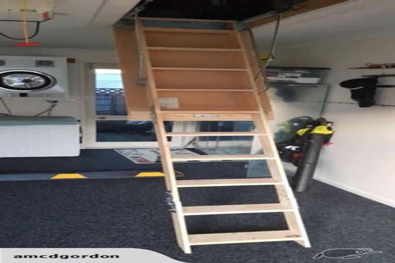 Photo of property in 3/262 Centreway Road, Orewa, 0931