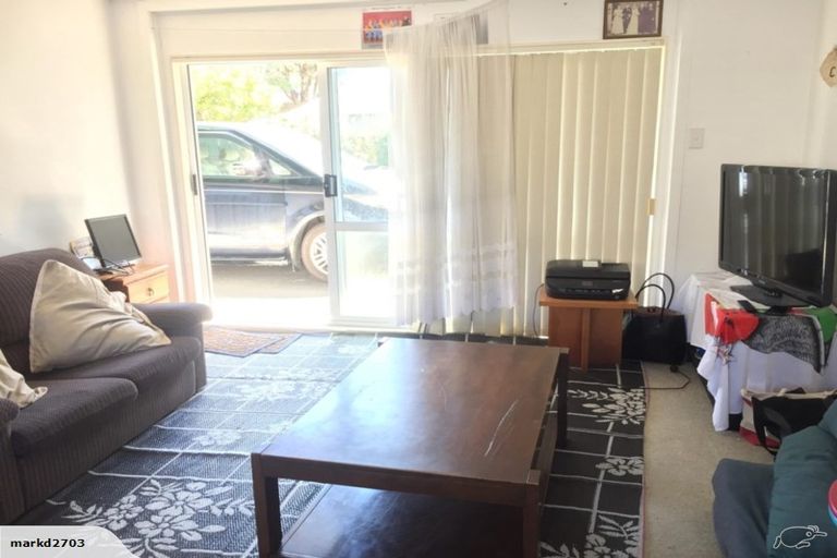 Photo of property in 23 Vanbrugh Place, Bucklands Beach, Auckland, 2014