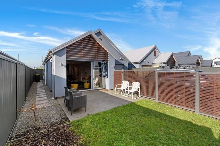 Photo of property in 75 Caulfield Avenue, Halswell, Christchurch, 8025