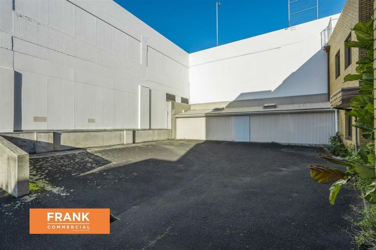 Photo of property in 138 Great South Road, Takanini, 2112