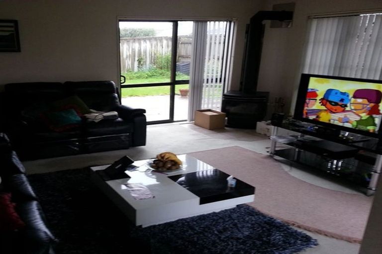 Photo of property in 13 Riplington Road, Huntington Park, Auckland, 2013