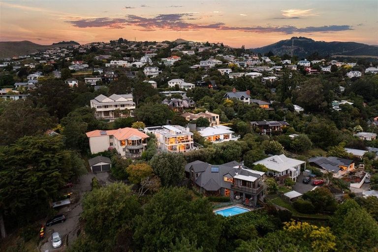 Photo of property in 8a Macmillan Avenue, Cashmere, Christchurch, 8022