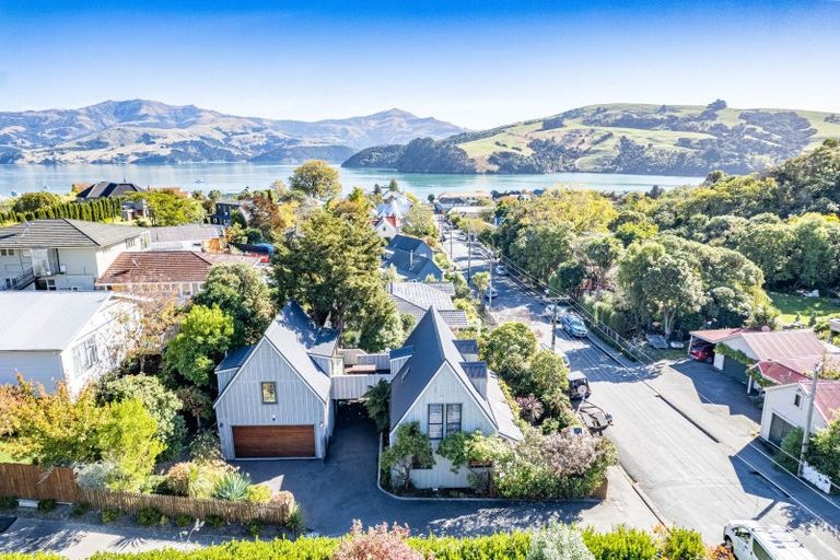Photo of property in 32 Rue Balguerie, Akaroa, 7520