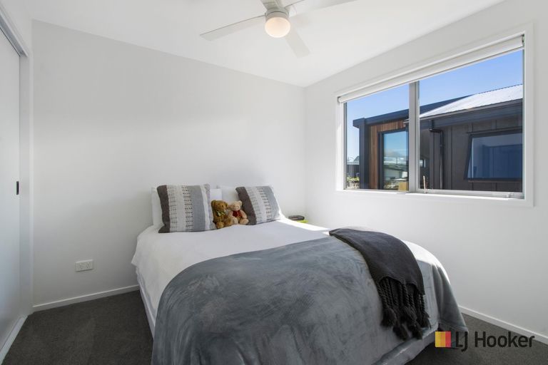 Photo of property in 8 Moet Crescent, Waihi Beach, 3611