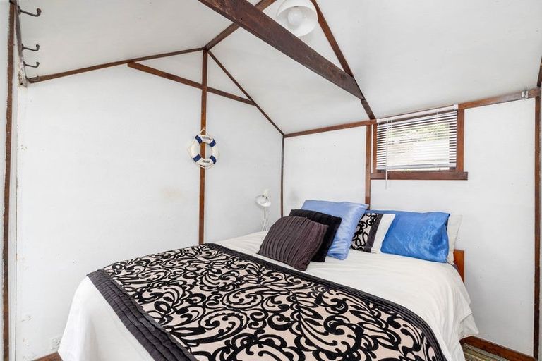 Photo of property in 301 Marine Drive, Charteris Bay, Governors Bay, 8971