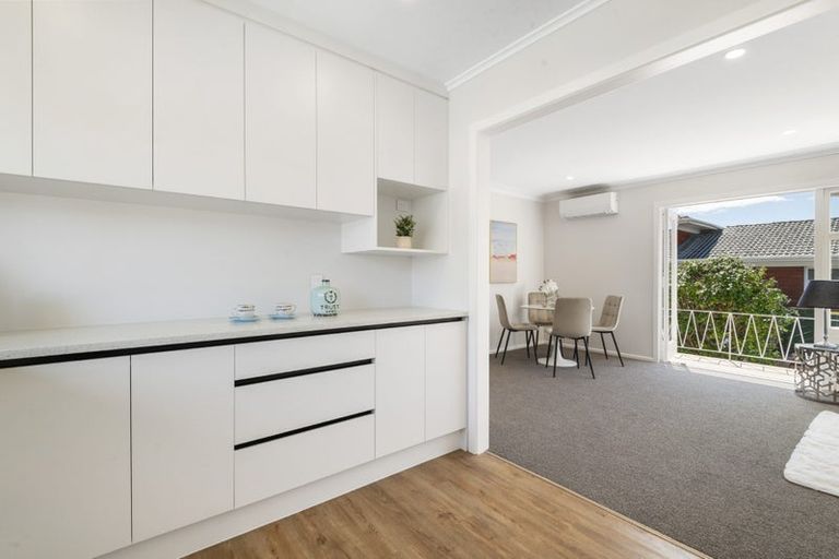 Photo of property in 3/5 Onepoto Road, Hauraki, Auckland, 0622