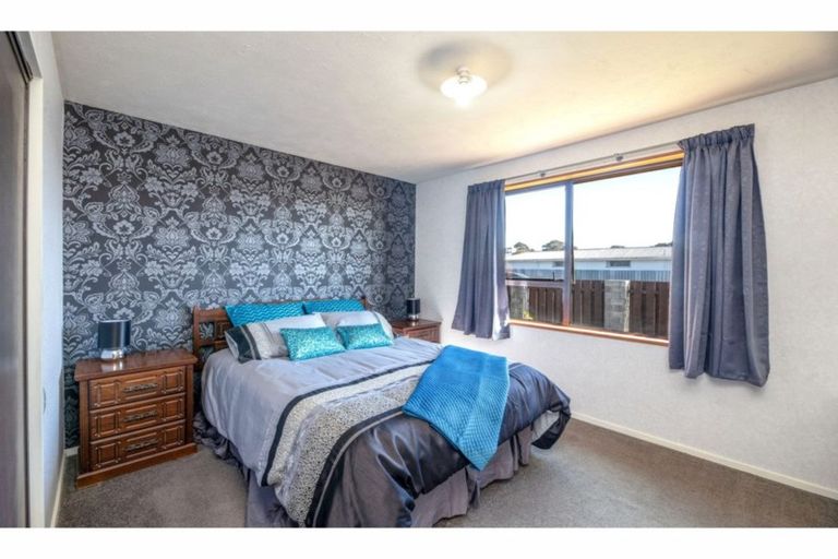 Photo of property in 1 Byron Street, Rolleston, 7614