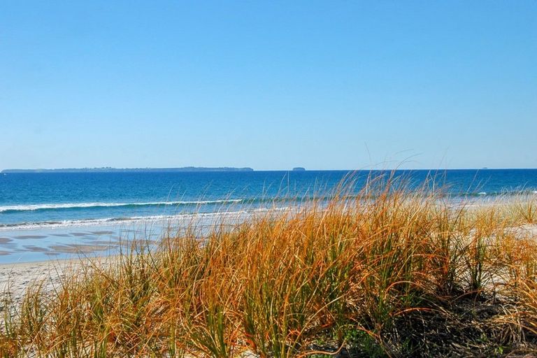 Photo of property in 79 Domain Road, Papamoa Beach, Papamoa, 3118