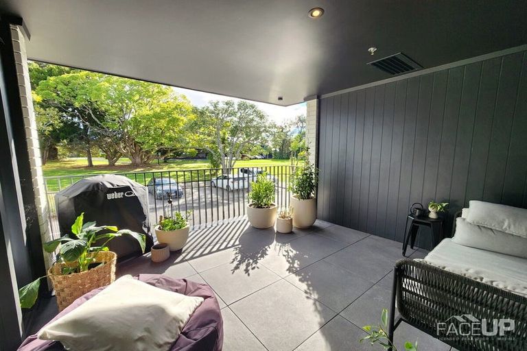 Photo of property in 2/194 Buckley Avenue, Hobsonville, Auckland, 0616