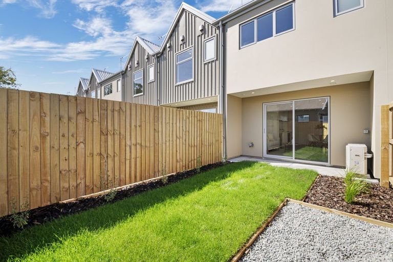 Photo of property in 2/79 Harrow Street, Phillipstown, Christchurch, 8011