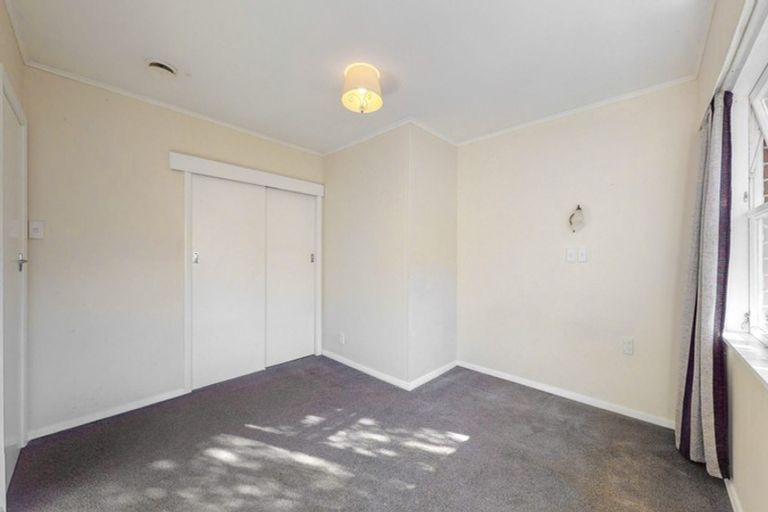 Photo of property in 1009 High Street, Avalon, Lower Hutt, 5011