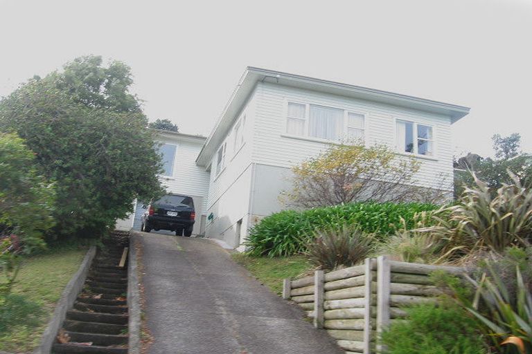Photo of property in 27 Acheron Road, Paremata, Porirua, 5026
