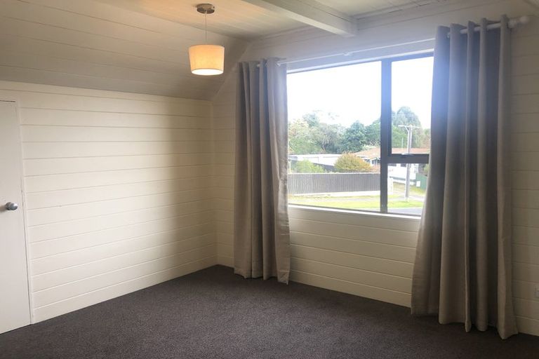 Photo of property in 119 Wairau Road, Oakura, 4314