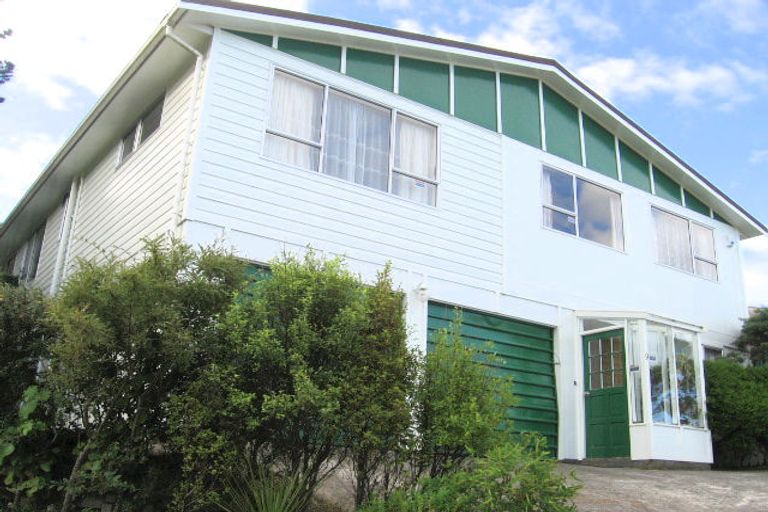 Photo of property in 9 Buxton Avenue, Karori, Wellington, 6012