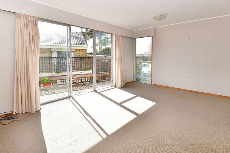 Photo of property in 16 Manly Park Avenue, Manly, Whangaparaoa, 0930