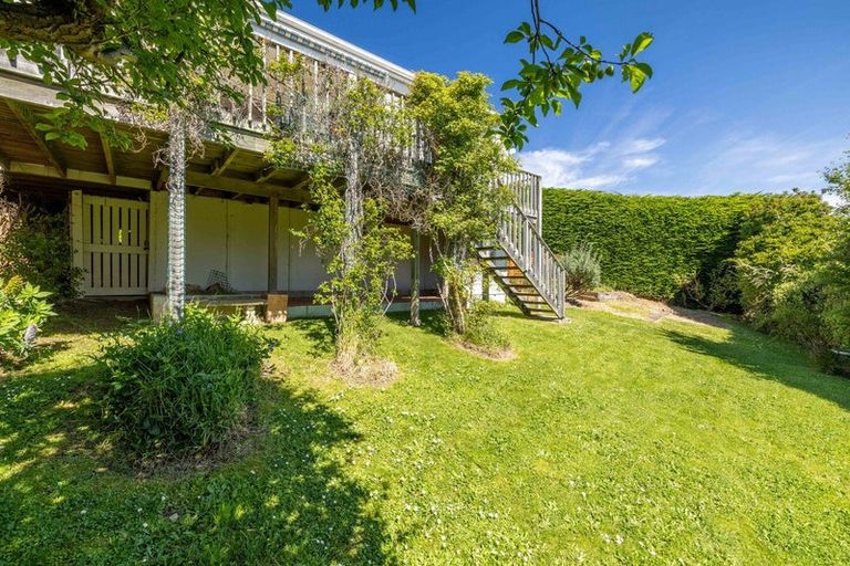 Photo of property in 21 Whero Avenue, Diamond Harbour, Lyttelton, 8971
