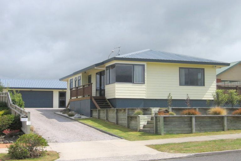 Photo of property in 21 The Grove, Nukuhau, Taupo, 3330