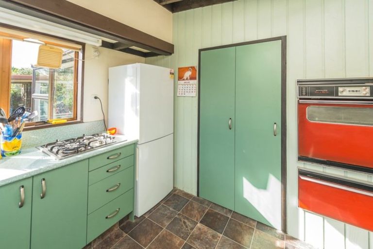 Photo of property in 15 Akepiro Place, Tawhero, Whanganui, 4501