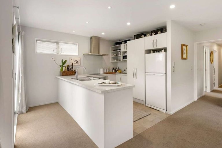 Photo of property in 56 Bamber Crescent, Halswell, Christchurch, 8025