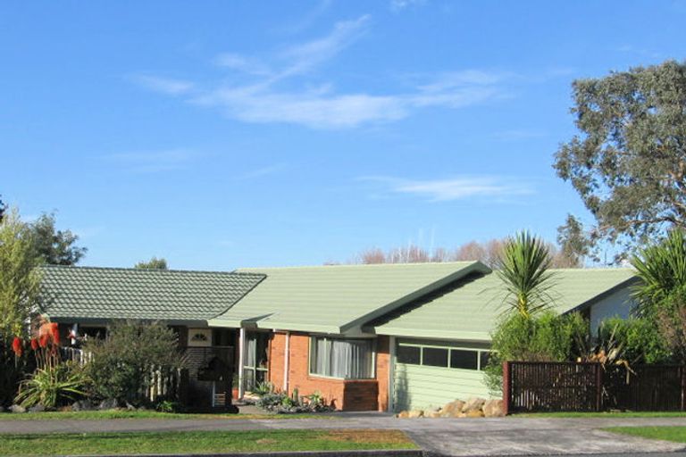 Photo of property in 71 Bartholomew Drive, Nawton, Hamilton, 3200