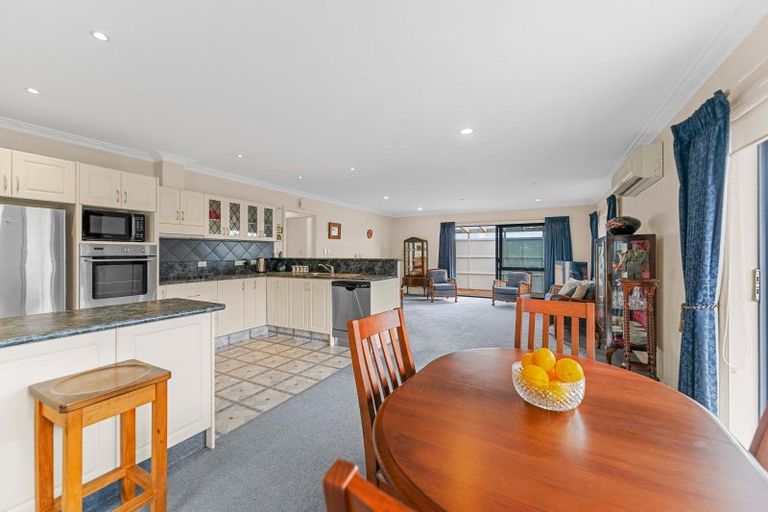 Photo of property in 247 Whitaker Street, Te Aroha, 3320