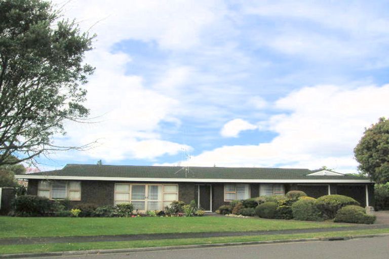 Photo of property in 33 Lydbrook Place, Otumoetai, Tauranga, 3110