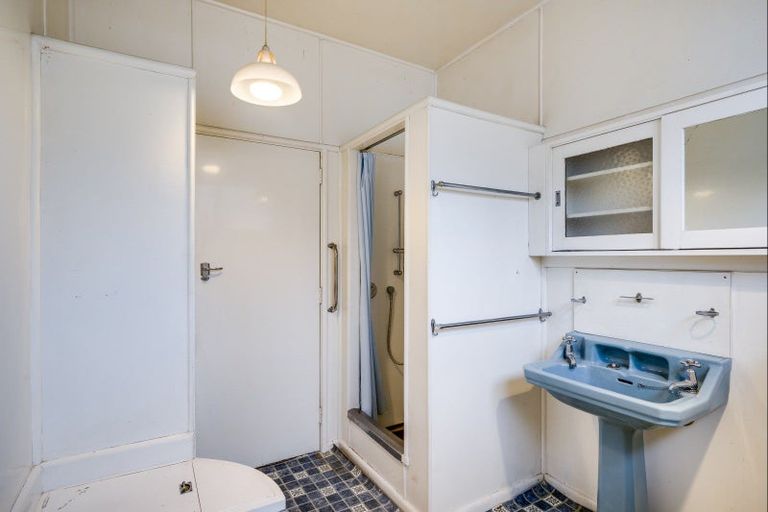 Photo of property in 1 Delhi Road, Hospital Hill, Napier, 4110