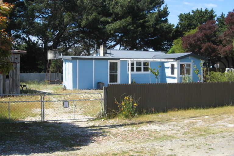 Photo of property in 3 South Crescent, Amberley, 7481