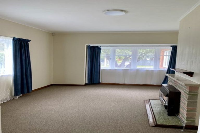 Photo of property in 19 Trafalgar Street, Waiwhetu, Lower Hutt, 5010