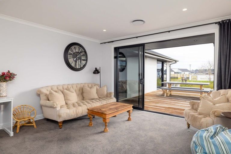 Photo of property in 18 The Esplanade, Pegasus, 7612