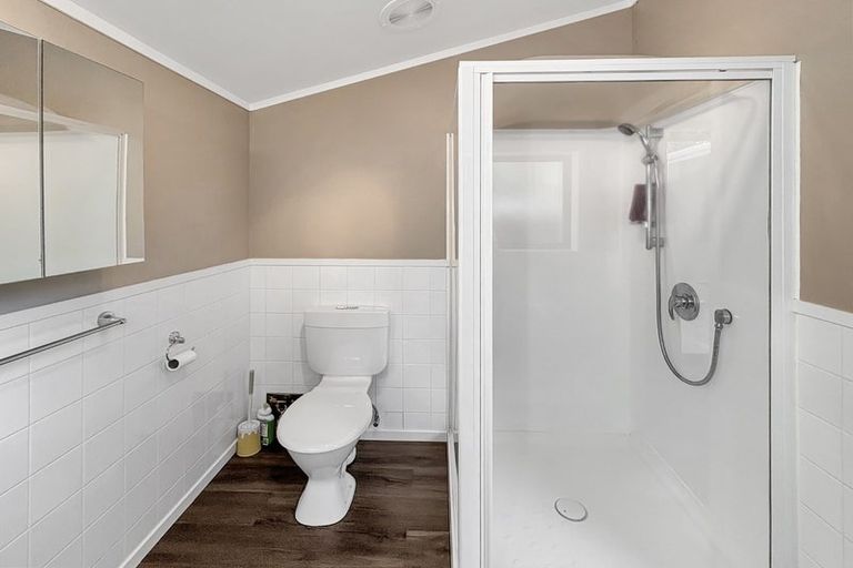 Photo of property in 24 Wairere Road, Bastia Hill, Whanganui, 4500