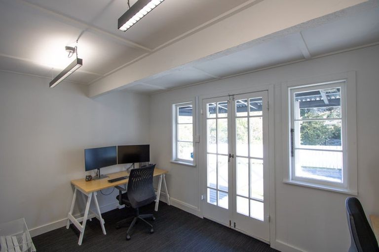 Photo of property in 2/249 Dairy Flat Highway, Albany, Auckland, 0632