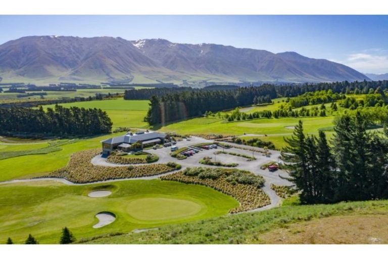 Photo of property in 623 Coleridge Road, Windwhistle, Hororata, 7572