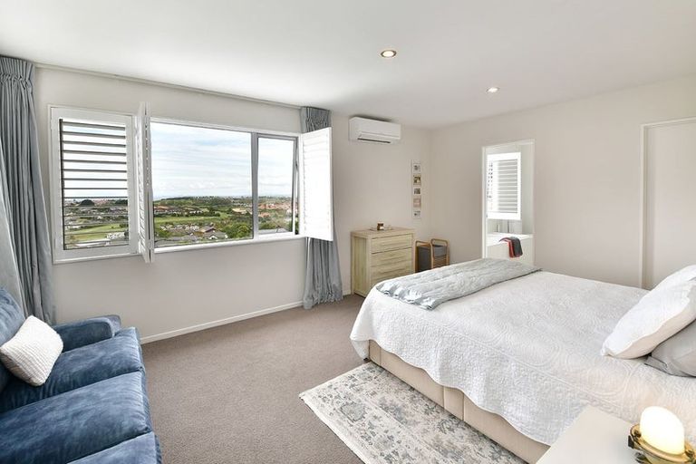 Photo of property in 1211 Whangaparaoa Road, Gulf Harbour, Whangaparaoa, 0930