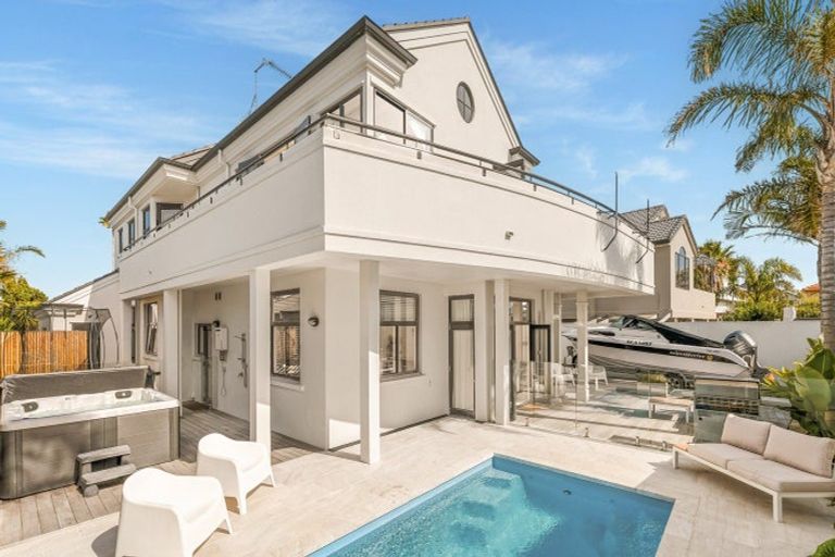 Photo of property in 3/199 Papamoa Beach Road, Papamoa Beach, Papamoa, 3118