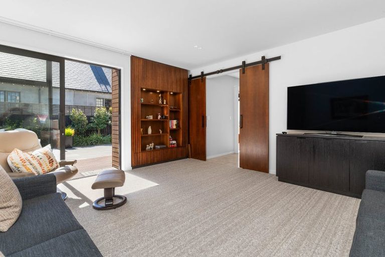 Photo of property in 10 Tui Street, Fendalton, Christchurch, 8041