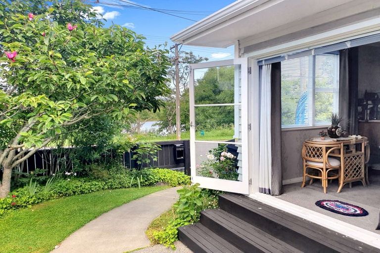 Photo of property in 243 Somme Parade, Aramoho, Whanganui, 4500